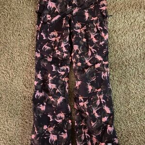 O'Neill coral and Black snow city pants